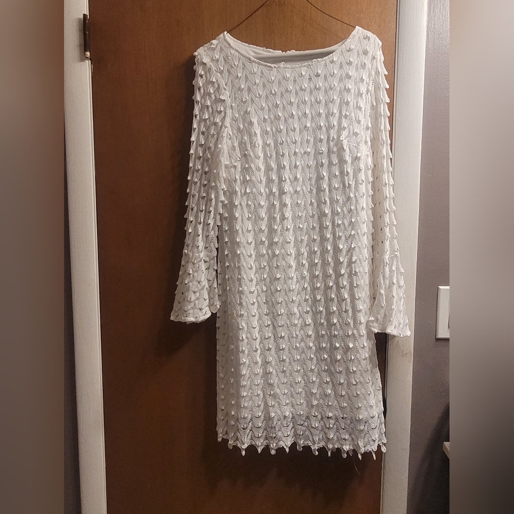 Perceptions White Textured Long Sleeve Dress